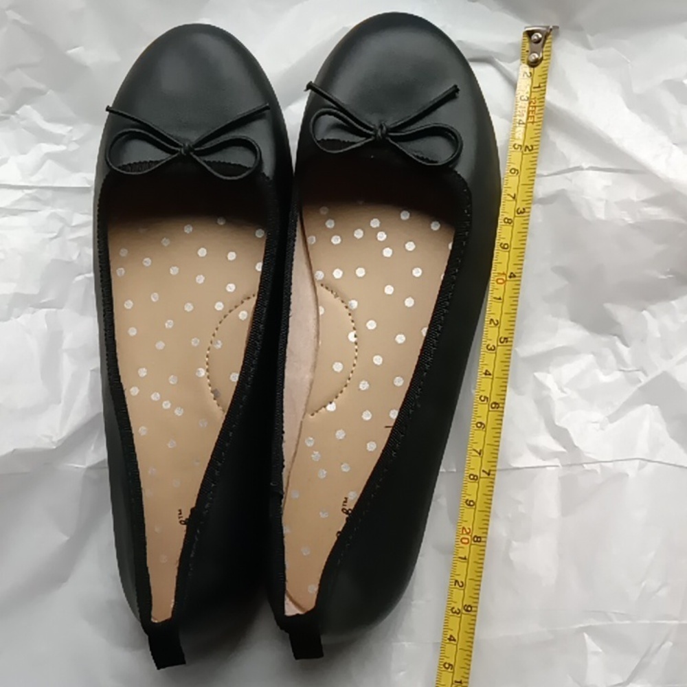 Cat & Jack vegan leather ballet flats - Picture 2 of 3
